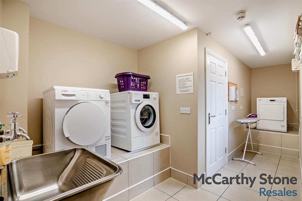 8668950-interior24-800.jpg