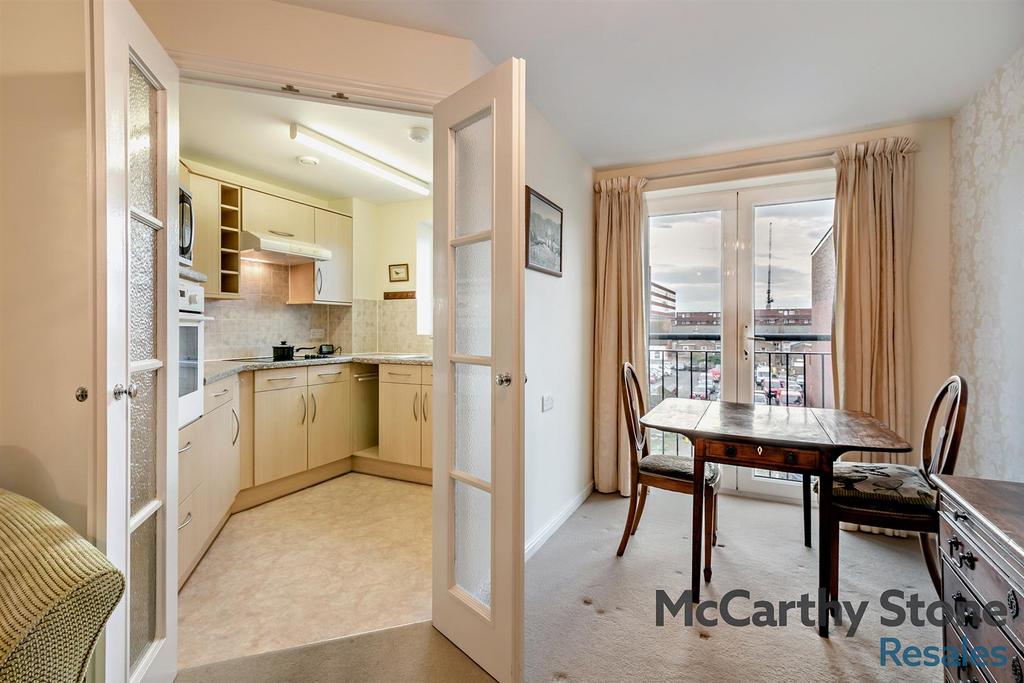 8668950-interior11-800.jpg
