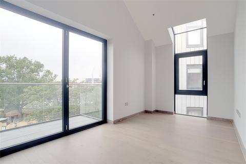 1 bedroom apartment to rent, Drapers Yard London SW18