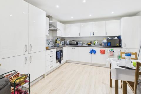 undefined, Peel Close, Tatling End, Gerrards Cross, SL9