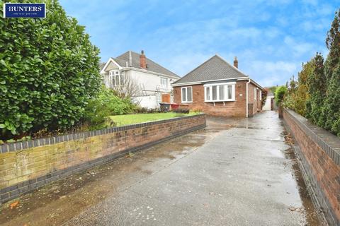 3 bedroom detached bungalow for sale, Moorwell Road, Scunthorpe