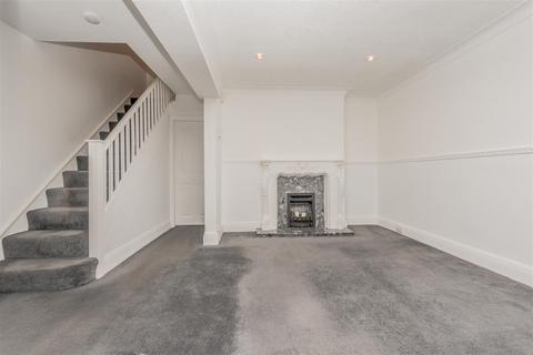 3 bedroom townhouse for sale, Benson Gardens, Wortley, Leeds