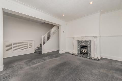 3 bedroom townhouse for sale, Benson Gardens, Wortley, Leeds