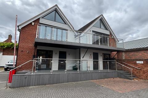 Office to rent, Units 1-2 Thameside Henley On Thames RG9 1AN