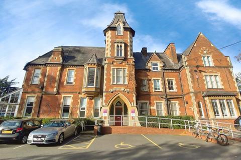 Office to rent, Eastcourt Ave Reading RG6 1HD