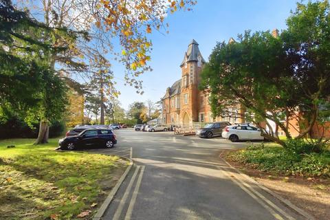 Office to rent, Eastcourt Ave Reading RG6 1HD