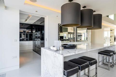5 bedroom flat to rent, Thames Quay, London SW10