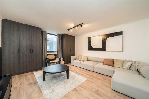 3 bedroom flat to rent, Anhalt Road, London SW11