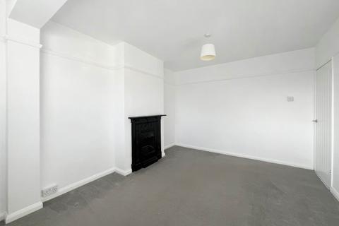 3 bedroom terraced house to rent, Green Lane, New Malden