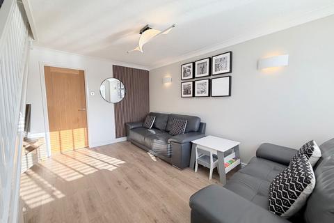 undefined, Dovestone Crescent,Dukinfield,SK16 5QZ