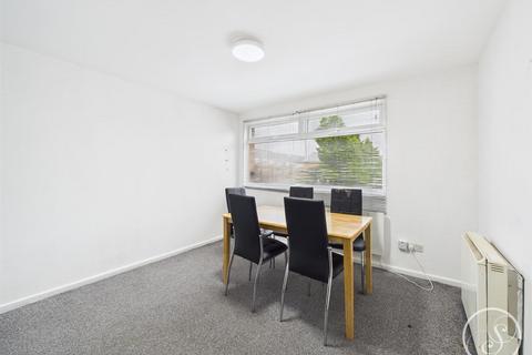 undefined, Farndale Gardens, Leeds