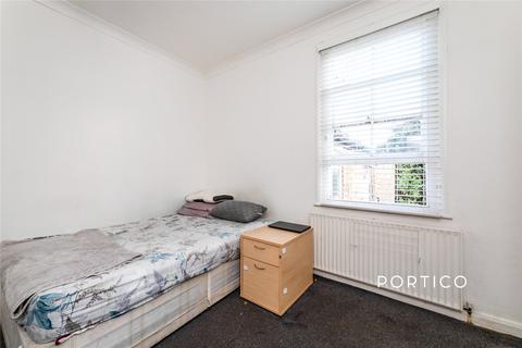 2 bedroom flat to rent, Cann Hall Road, Leytonstone, London, E11