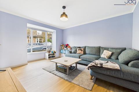 undefined, Hastings Road, Greaves |  South facing garden and off street parking!