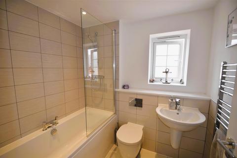 undefined, Tillers Close, Shefford