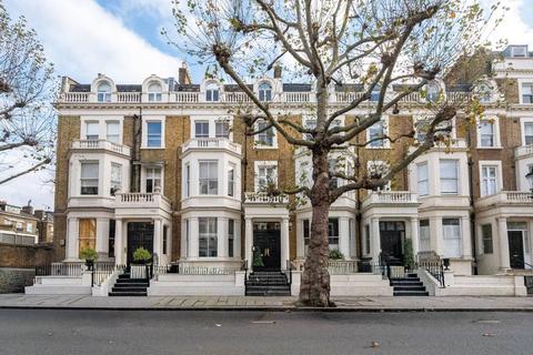 1 bedroom flat for sale, Penywern Road, Earls Court, London, SW5
