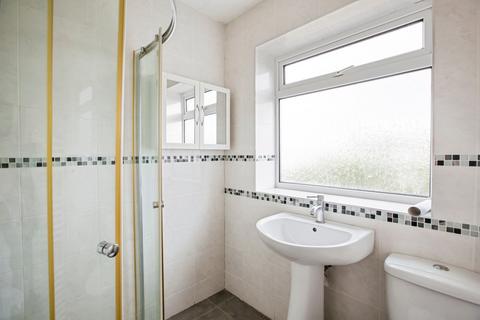 3 bedroom terraced house for sale, Newlands Grove, West Yorkshire HX3