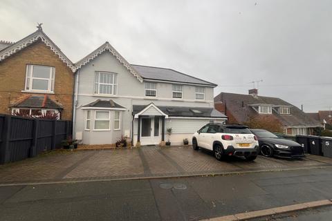 1 bedroom apartment to rent, St. Georges Road, Shanklin, Isle Of Wight, PO37