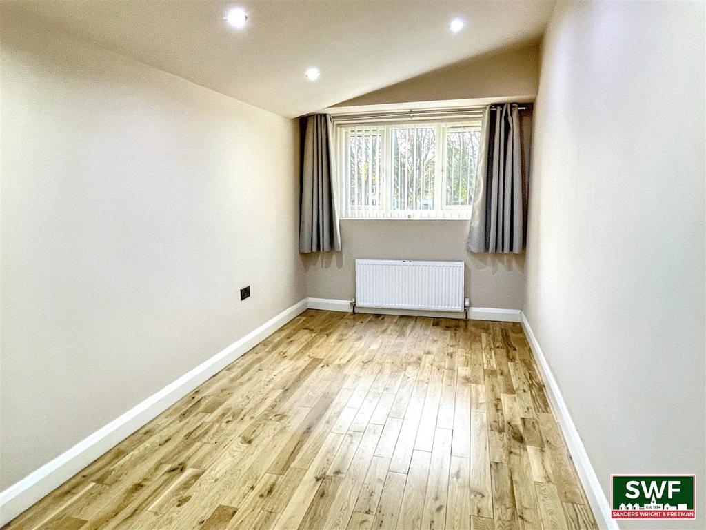 Dining room2.jpg