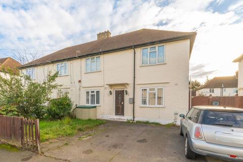 undefined, Eldertree Way, Mitcham, CR4