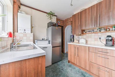 undefined, Eldertree Way, Mitcham, CR4