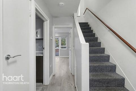 undefined, Woodville Road, Thornton Heath