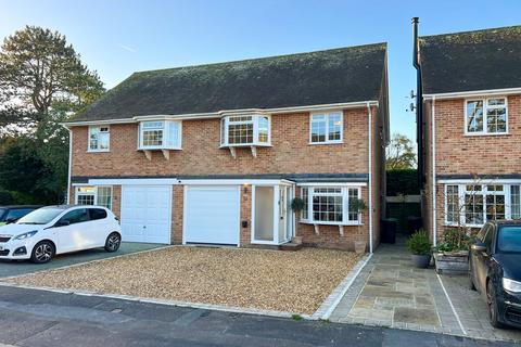 undefined, White Barn Crescent, Hordle, Lymington, SO41
