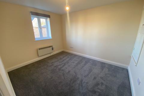 2 bedroom end of terrace house to rent, Whitmore Street, Peterborough PE7