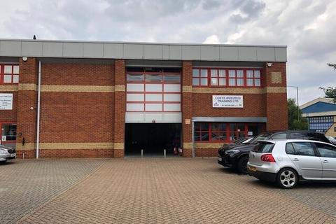 Warehouse to rent, 25 Letchworth Business Park Letchworth Garden City SG6 2JF
