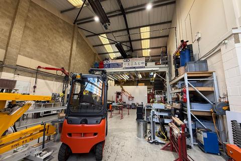 Warehouse to rent, 25 Letchworth Business Park Letchworth Garden City SG6 2JF