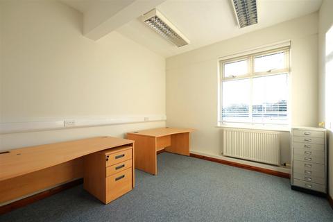 Office to rent, Cavendish St Ulverston LA12 7AD