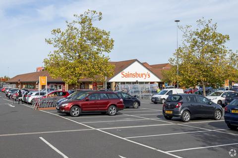 Shop to rent, 9-14 Campus 5 Letchworth Garden City SG6 2JF