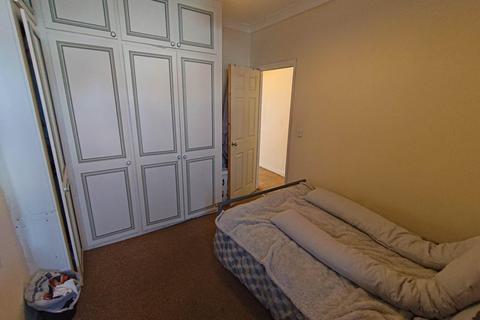 undefined, Cyfarthfa Street, Roath,