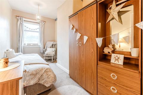 2 bedroom terraced house for sale, Dinsdale Buildings, Yeadon, Leeds, West Yorkshire