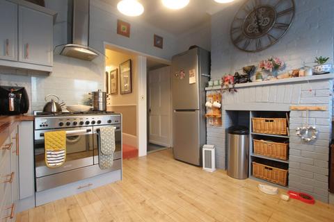 3 bedroom end of terrace house for sale, Dover Road, Walmer, CT14