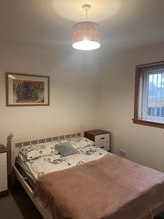 2 bedroom flat to rent, Stronsay Court, Perth, PH1