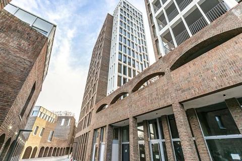 3 bedroom apartment for sale, Downs Road, London E5