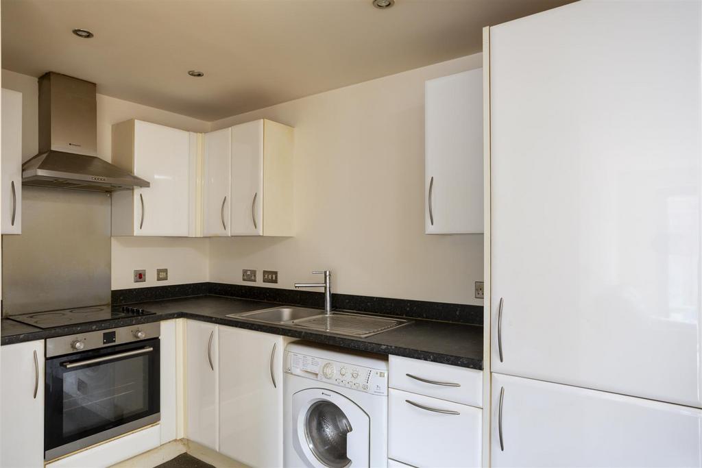 4 Arundel House  11.jpg