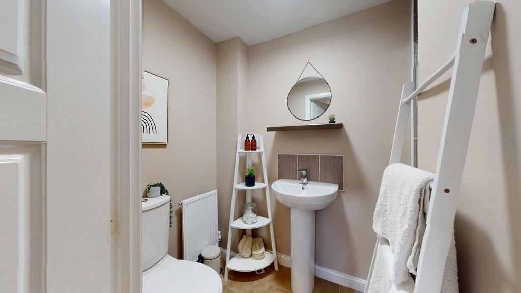 Ensuite shower room