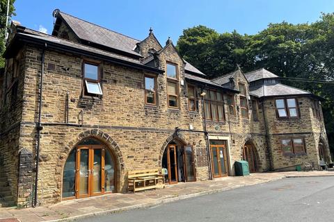 Beaconsfield House, Bennett Street, Halifax, HX3
