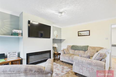 3 bedroom semi-detached house for sale, Scarborough Road, Filey