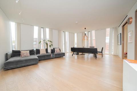 3 bedroom flat for sale, Kensington Church Street, London W8