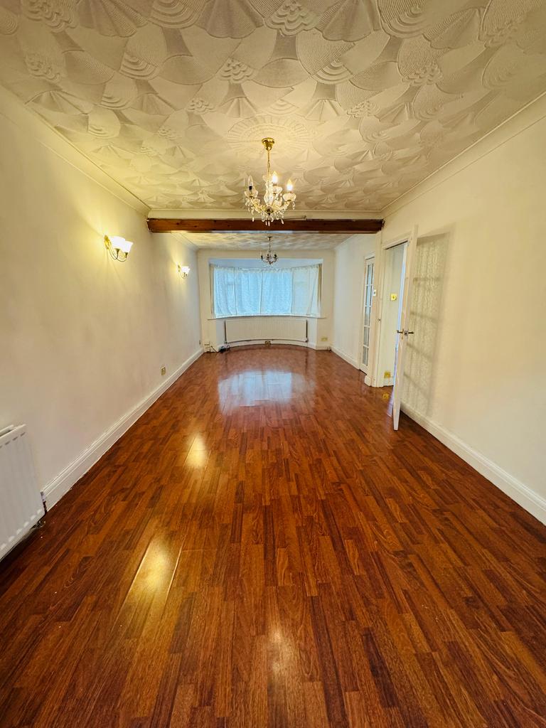 House in Harrow - View 2
