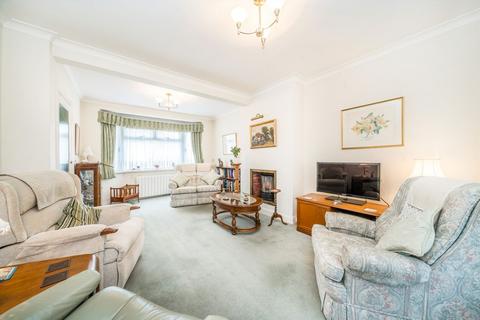 undefined, Hall Farm Drive, Twickenham TW2