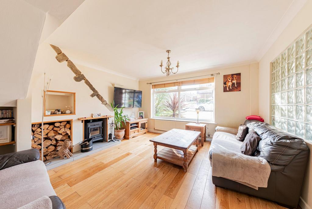 Living Room (2)