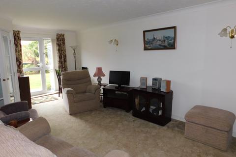1 bedroom apartment for sale, Regency Crescent, Christchurch BH23