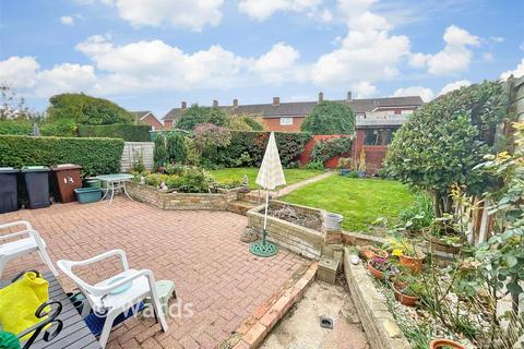 3 bedroom detached house for sale, Epsom Close, West Malling, Kent