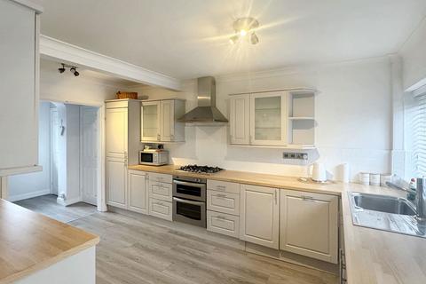 3 bedroom mews for sale, Crown Avenue, Widnes