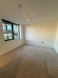 2 bedroom flat to rent, Ashley Road, London N17