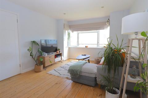 undefined, St Helier - REN091