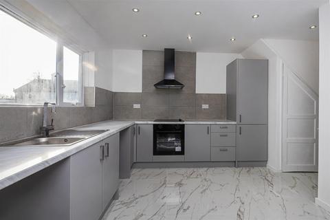 undefined, Staynton Crescent, Huddersfield HD2